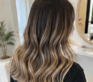 Balayage hair color